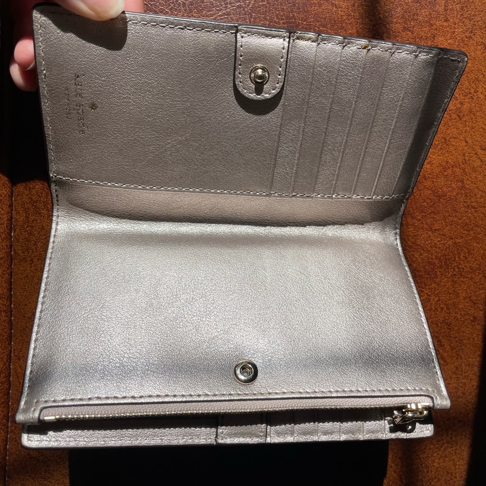 Kate Spade clutch - Picture 4 of 9